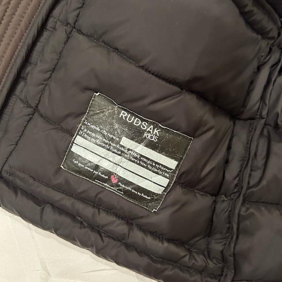 Boys Rudsak winter jacket. Army green, size 7/8. No fur. - Picture 6 of 6